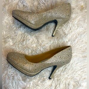 SILVER SLIPPER HIGH HEALS